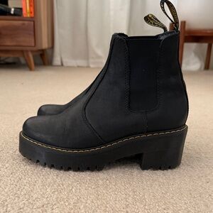 ROMETTY WYOMING LEATHER PLATFORM CHELSEA BOOTS - Black